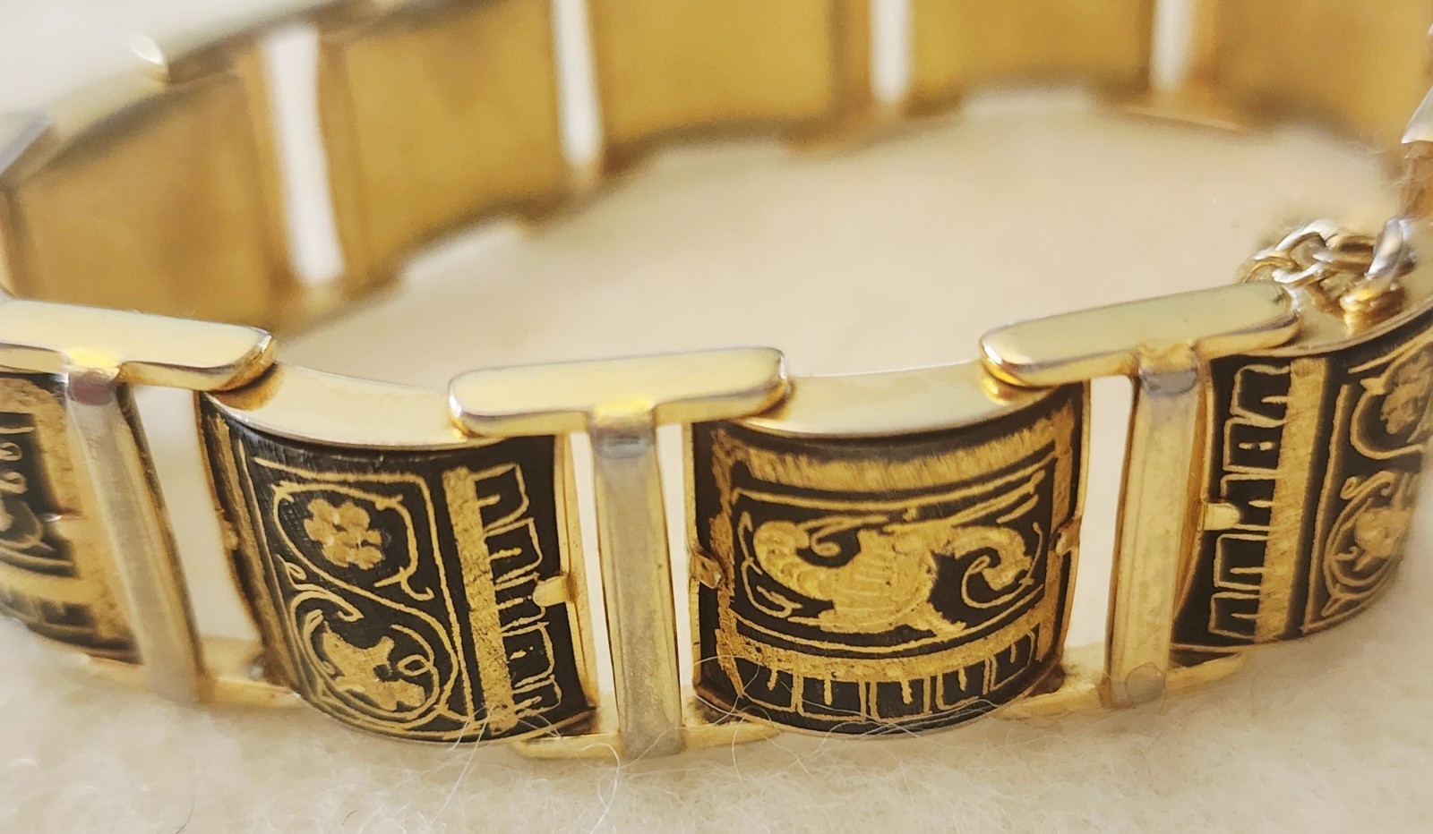 Vintage Damascene Bracelet, Earrings, Ring 7.5″ X 5/8″