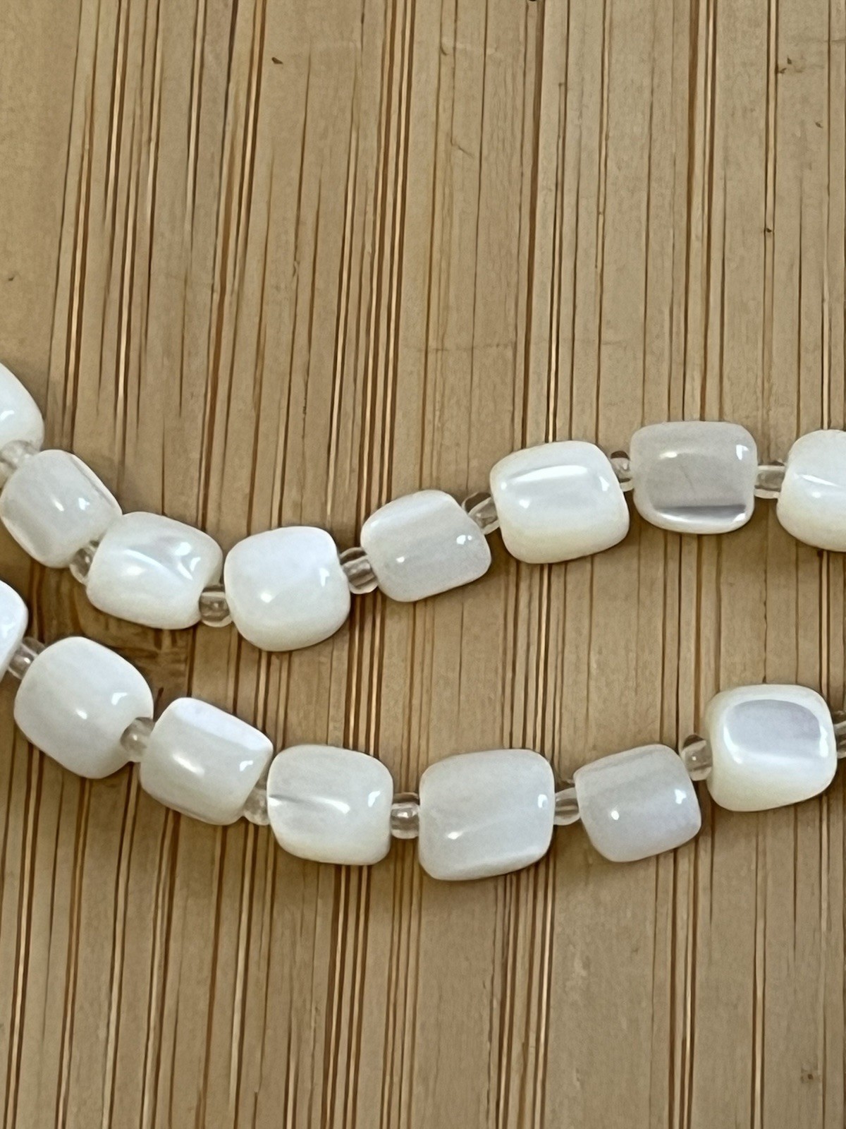 VTG Mother of Pearl Nacre Balamuti & Glass Seed Beads Necklace Barrel Clasp 44″