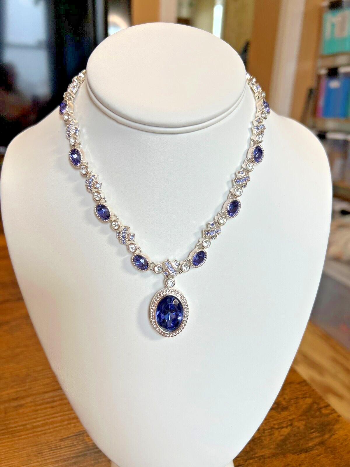 VTG Monet 15-17″ Statement Necklace Lavender & Clear Rhinestones, Velvet Case VG