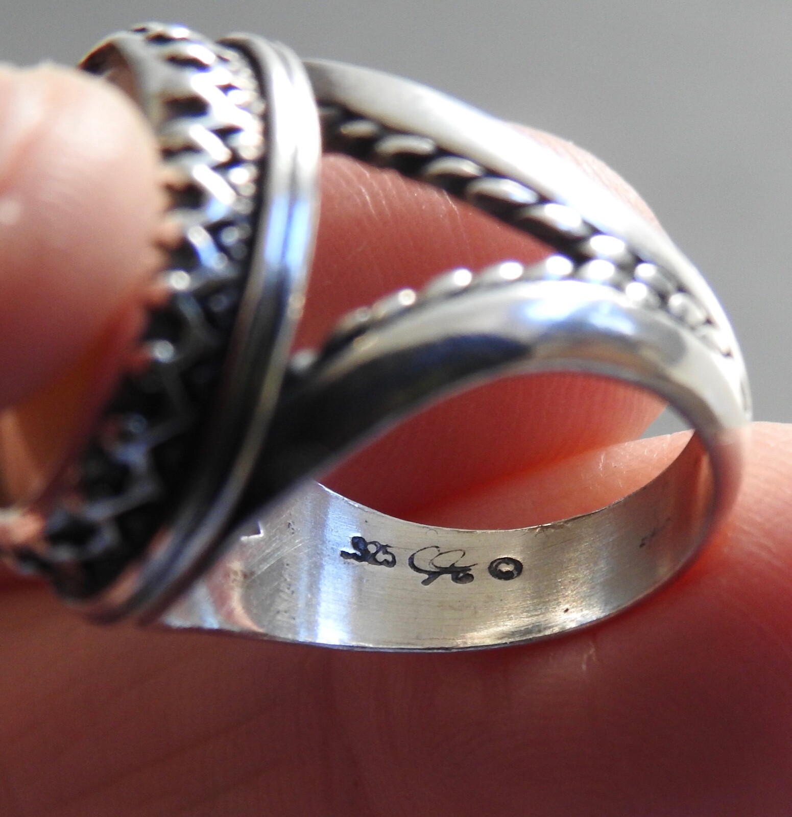 vintage Carolyn Pollack MOP STERLING SILVER ring oval shel mother of pearl 7.5