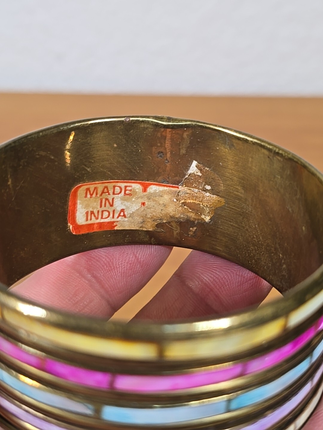 Vtg Brass Bangle Inlay Mother Of Pearl/Abalone Bracelet Multicolor 1.25″ W India