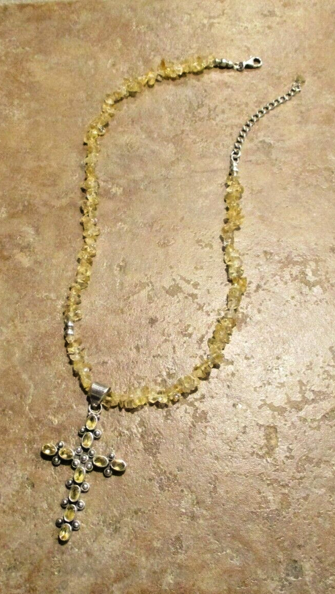 17″- 18″ FINE Vintage Southwestern Design Sterling Silver CITRINE Cross Necklace