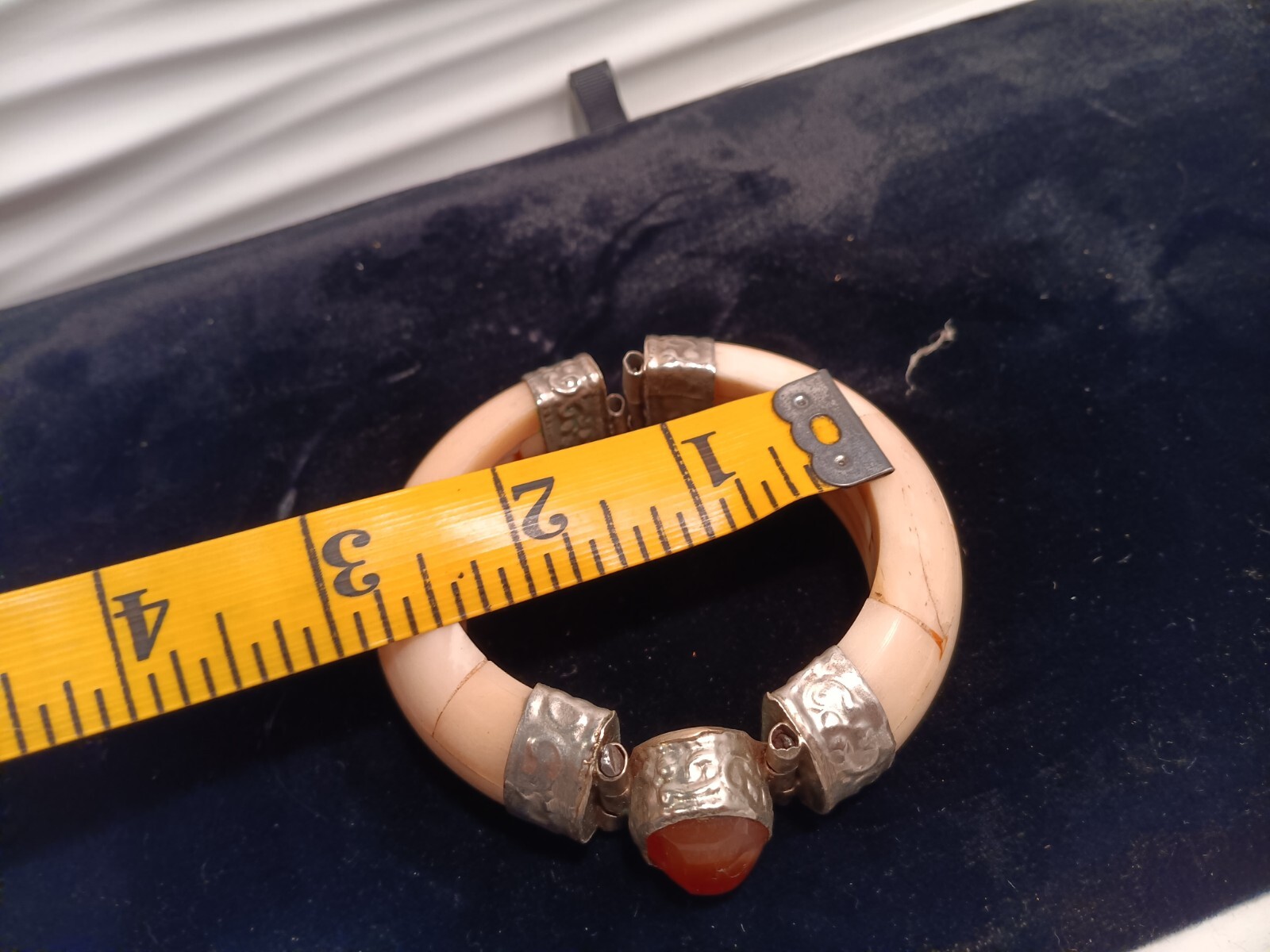 Vintage Bone & Silver Pull Pin Hinged Bangle Bracelet 2-1/4” Opening 1” Wide Gem