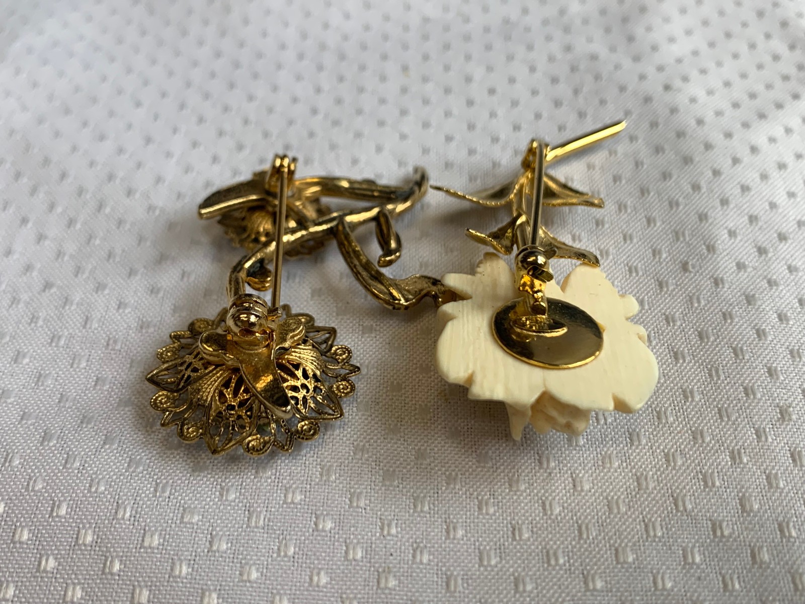 Vtg Brooch Lot DoneGal Barlow Napier Sarah Cov Avon Scatter Pins Costume Jewelry