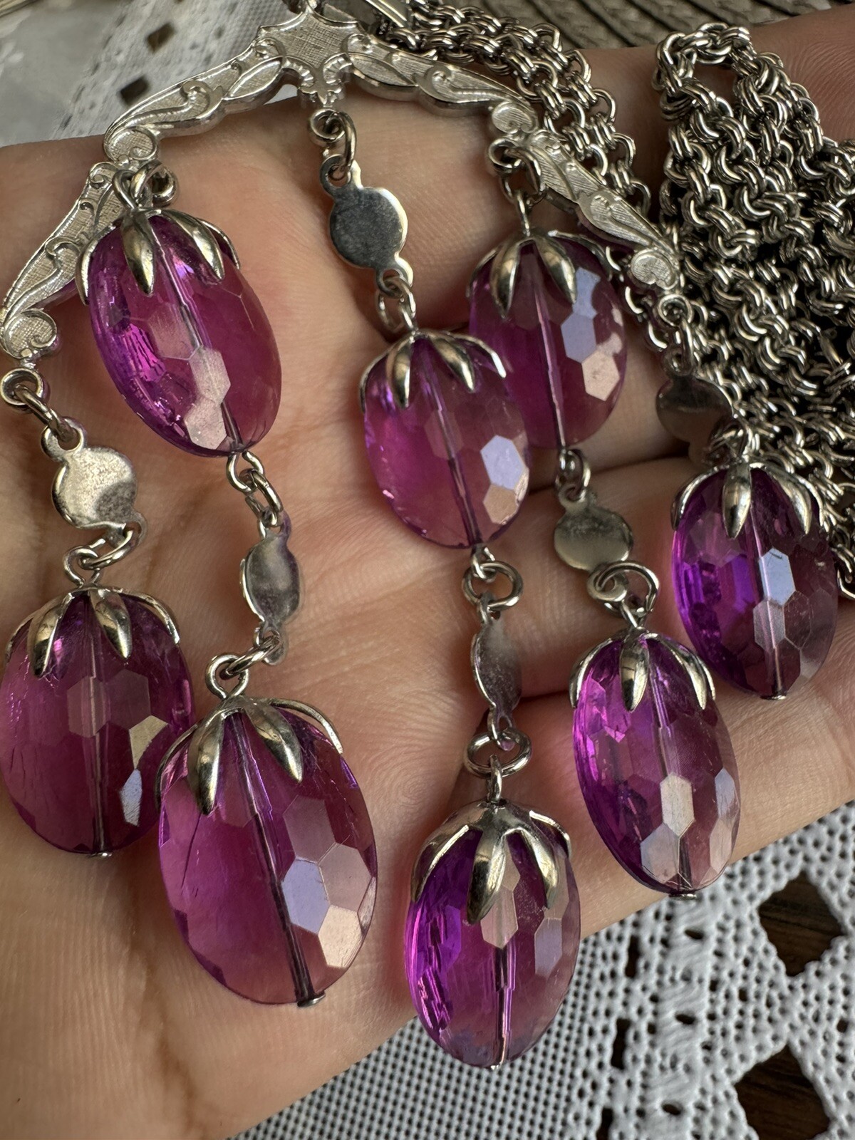 Vintage SARAH COV. silver TONE Rolo Chain&purple Chandelier Pendant Necklace