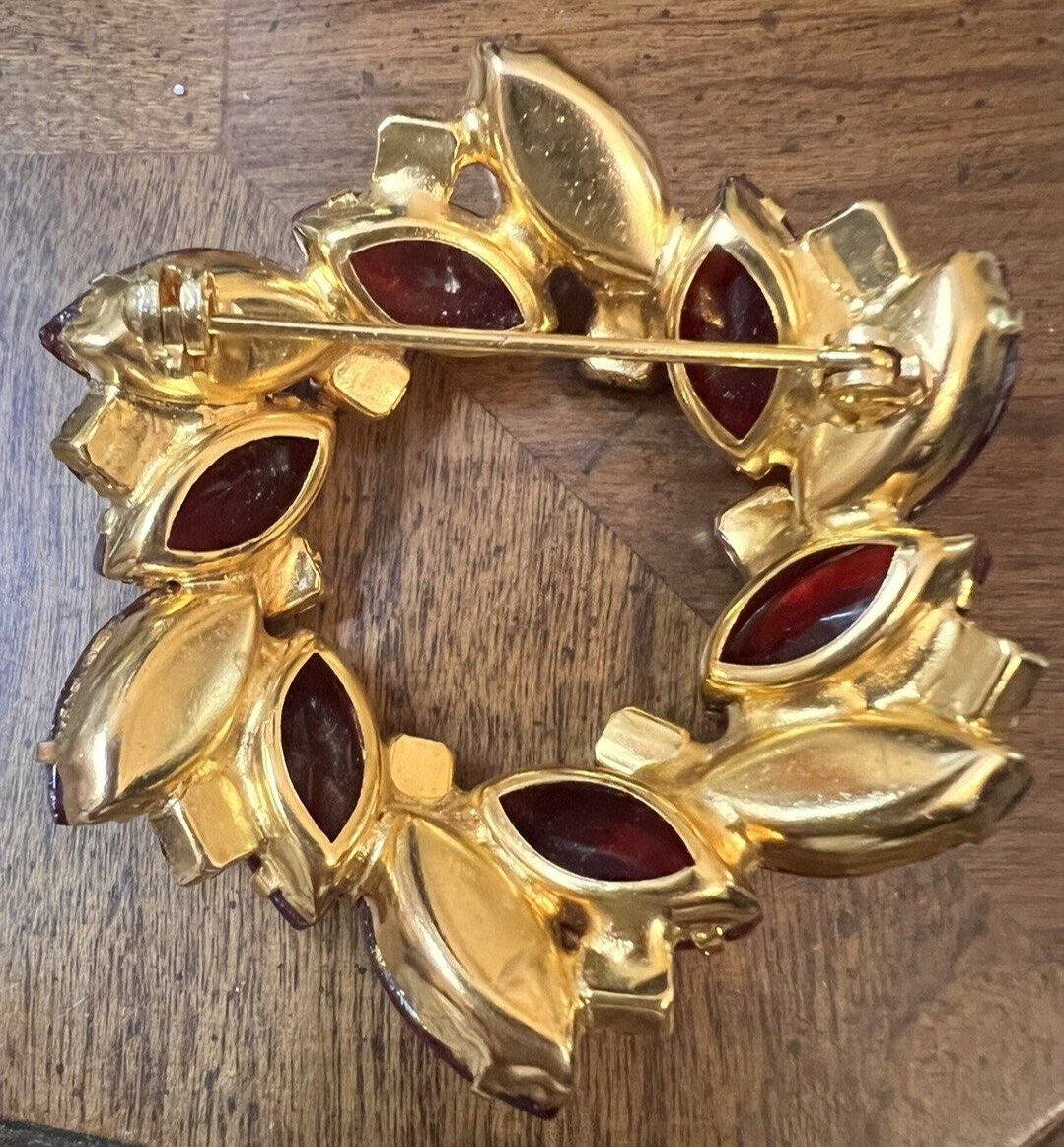 VTG D&E Juliana Brooch Siam Red A B Marquise Purple Fuchsia Open Back Rhinestone