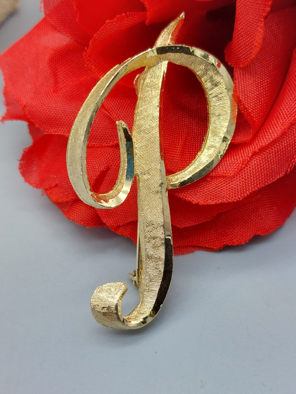 Awesome Vintage Manselle Brooch Brushed and Smooth Finish Letter “P” 2.25″