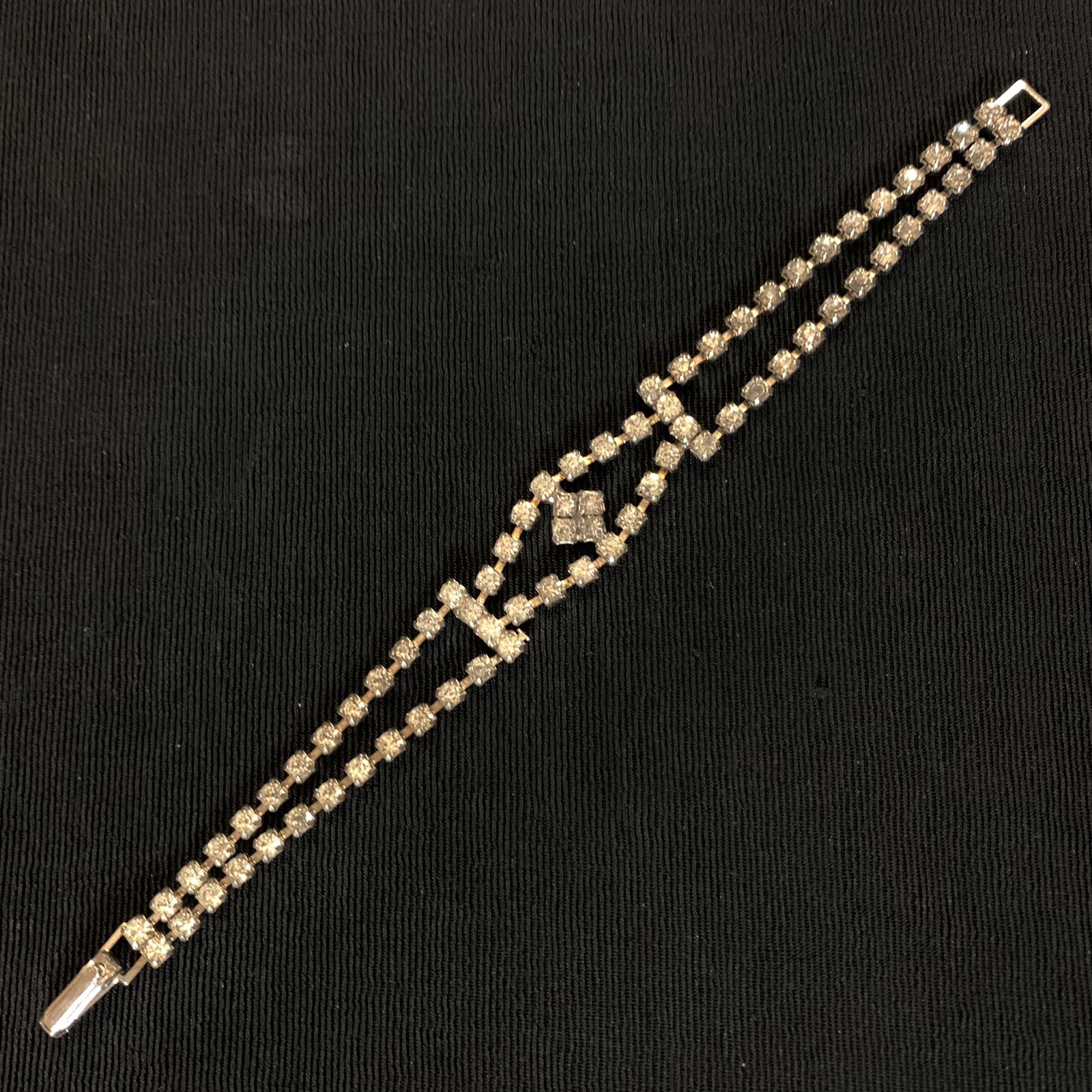 Vtg Clear Glass Rhinestone Cocktail Bracelet Silver Tone 6.75”