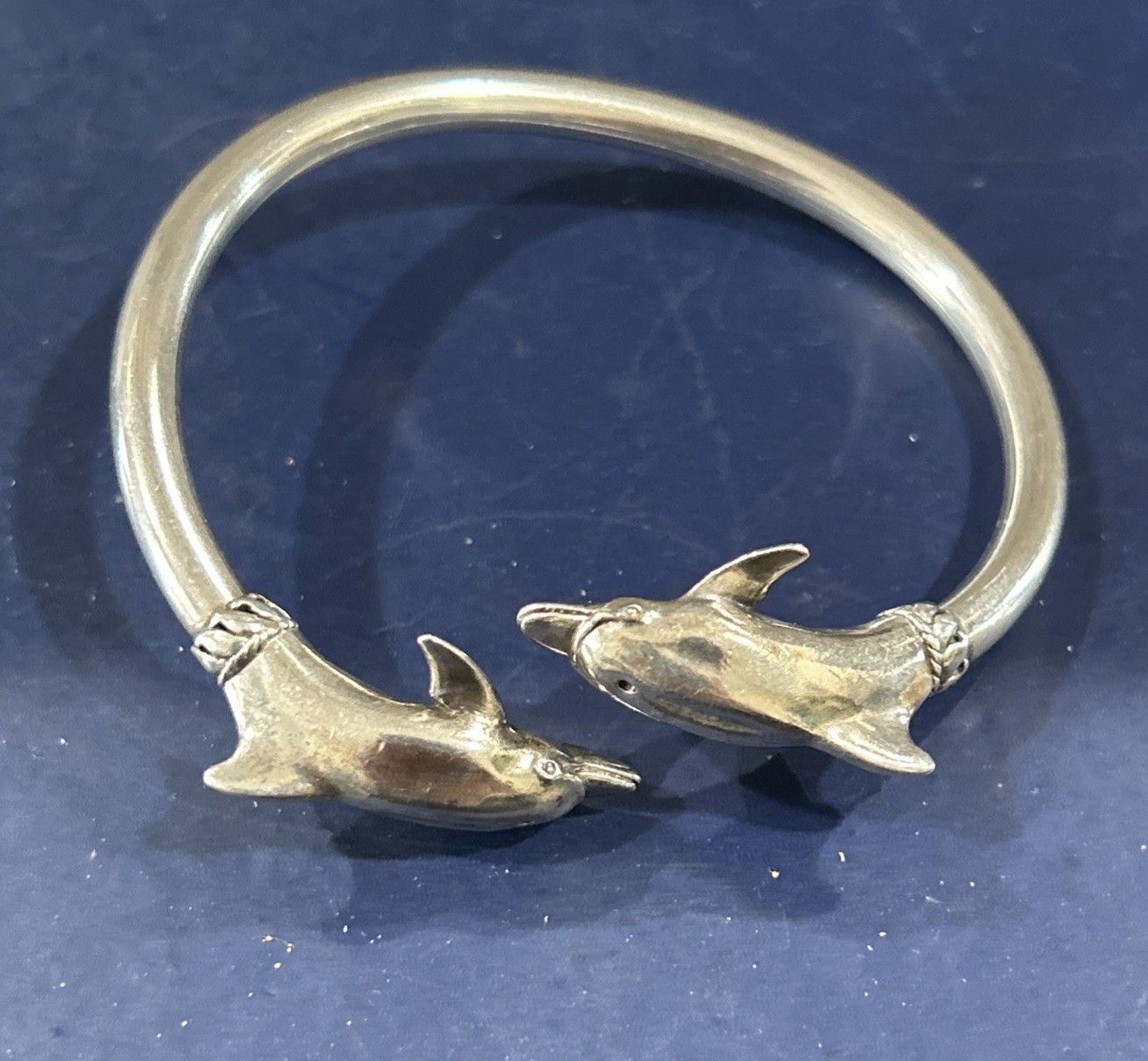 Kabana Signed KBN Sterling Silver Dolphin Wrap Bangle Tension Bracelet 18g