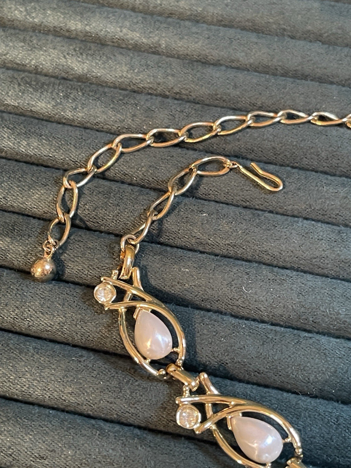Vintage Gold-Tone Modernist Faux Pearl Rhinestone Necklace & Clip On Earring Set