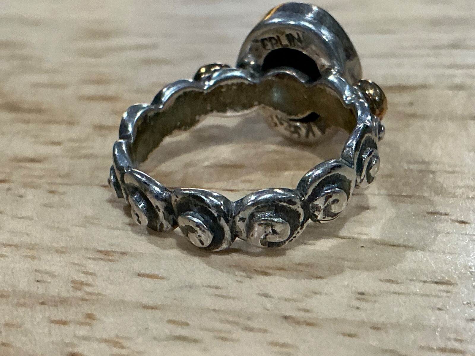 Amy Kahn Russell Ring 18K & 925 Sterling Silver AKR