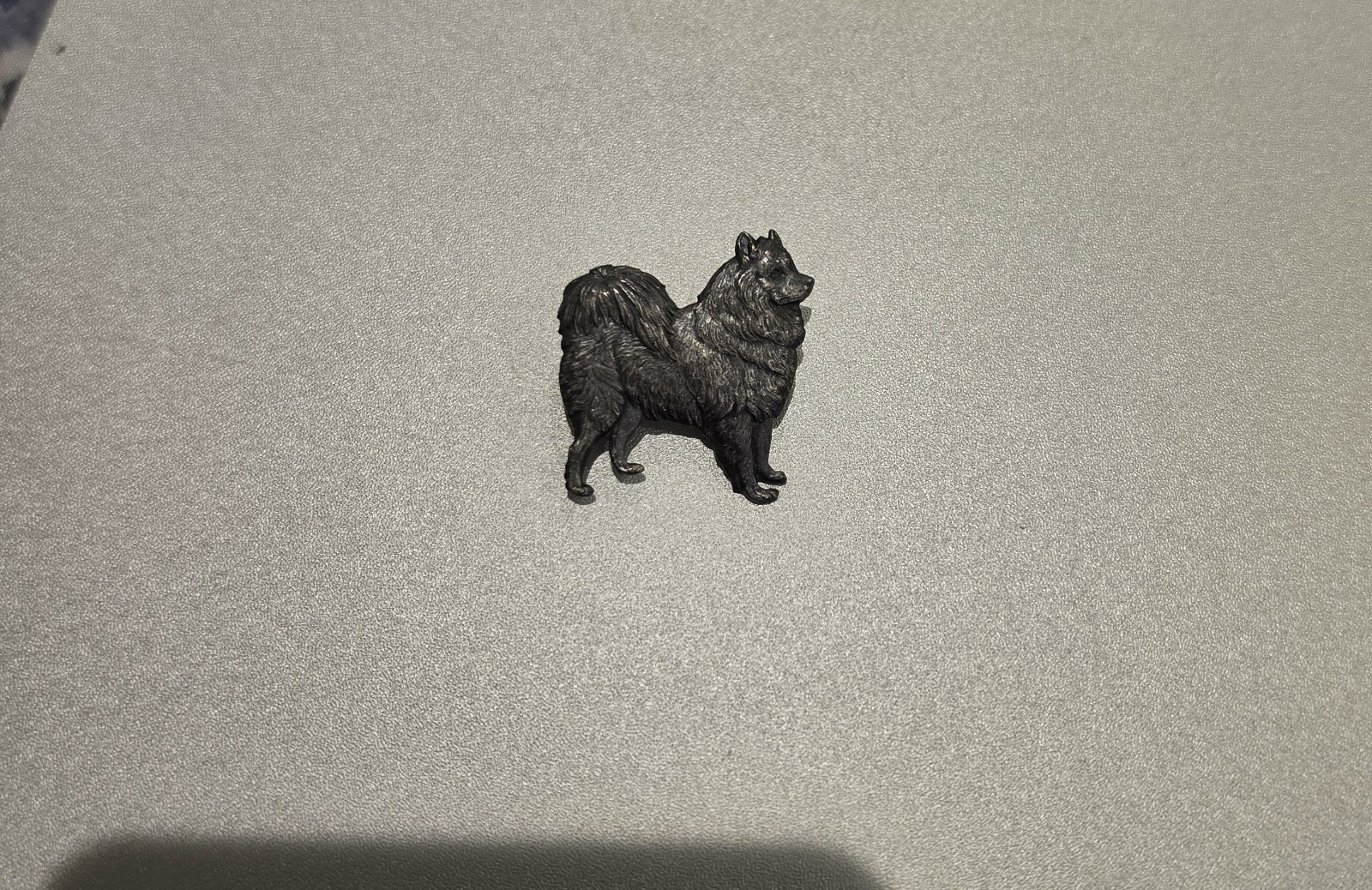 Vintage Kenart Pomeranian Dog Brooch Pin England Metal Heavy