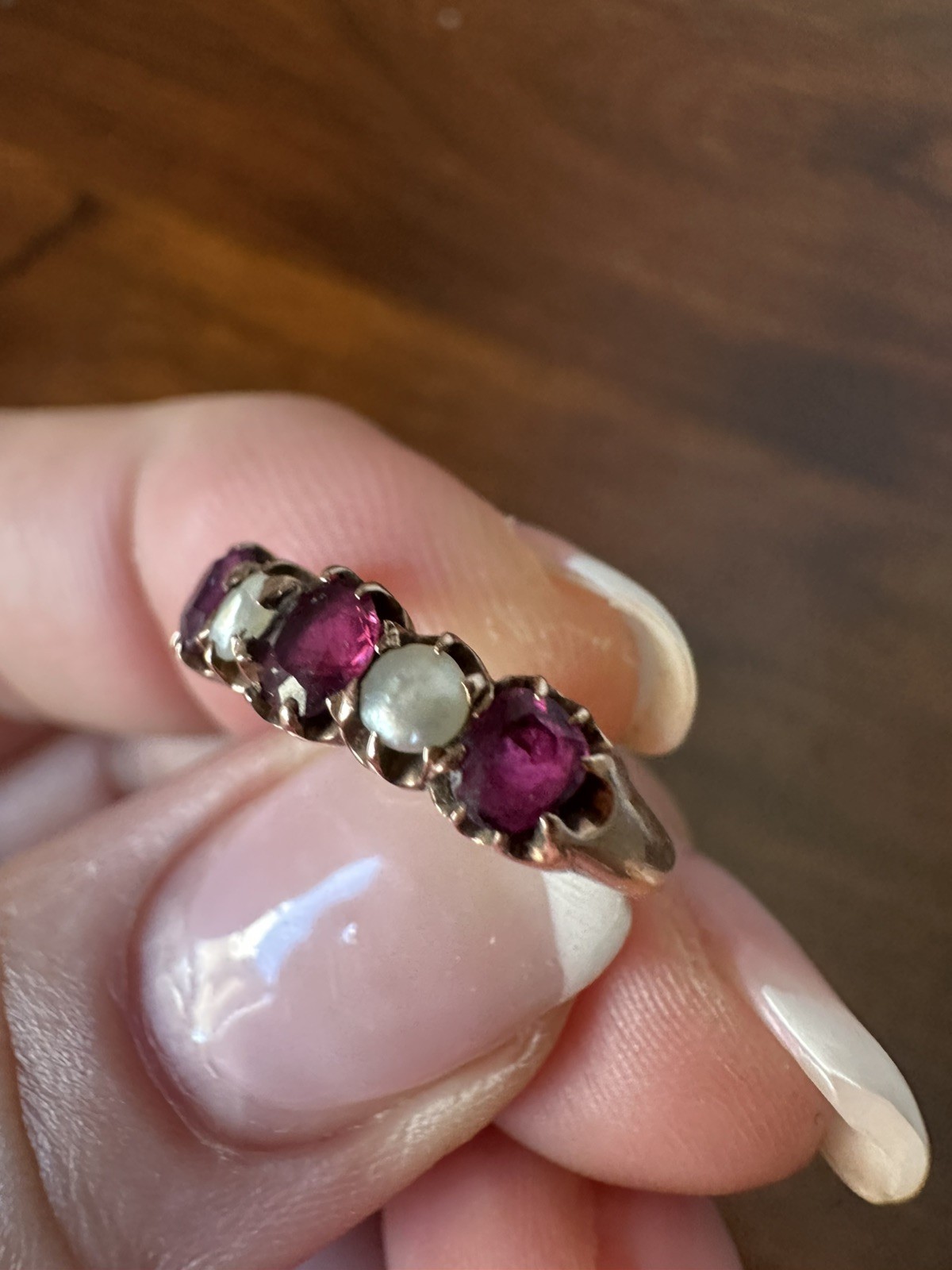 💎 Antique Edwardian 18K Ruby & Pearl Five-Stone Pinky Ring – Size 4.25