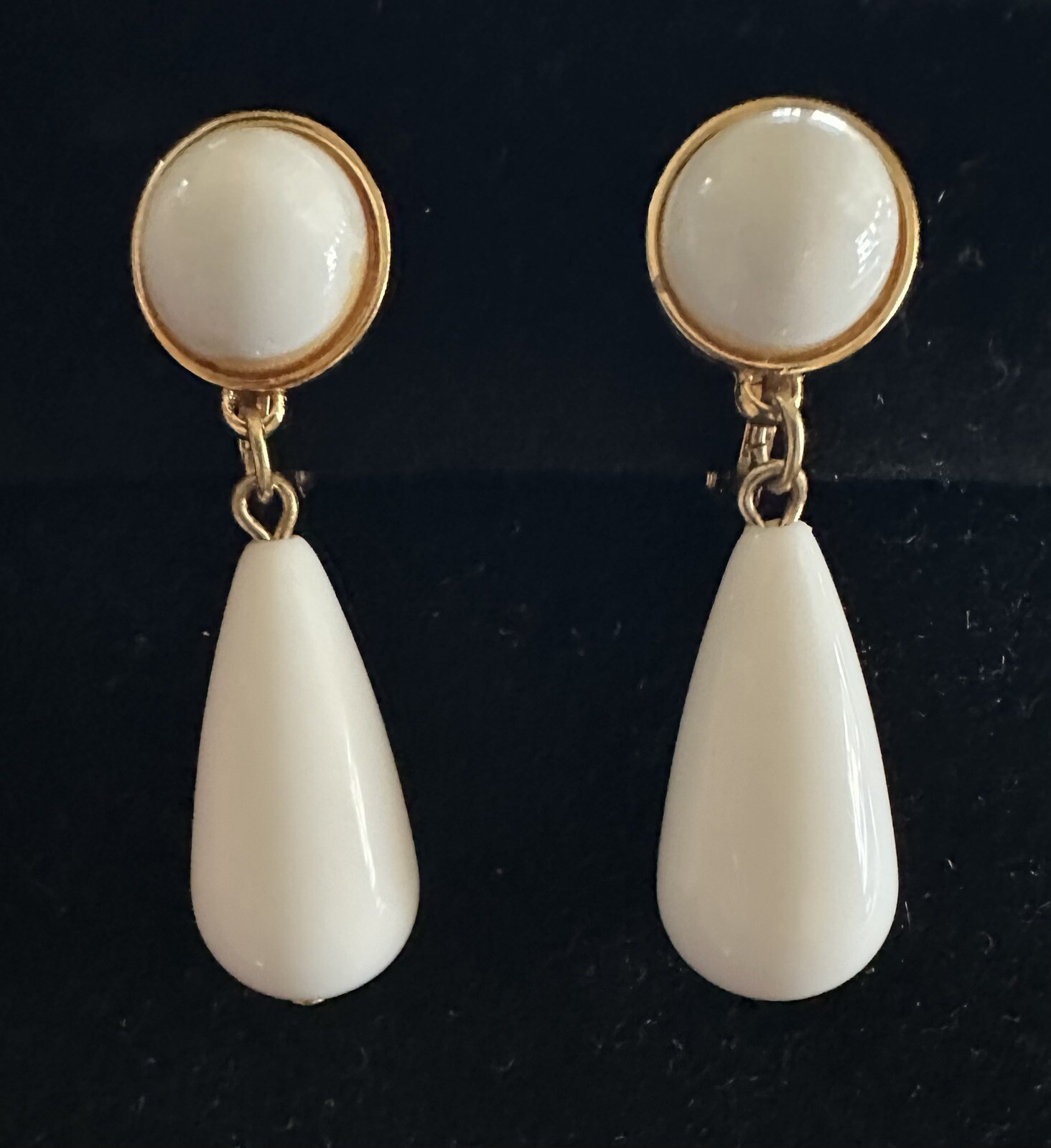 Vintage Monet White Lucite Round & Teardrop Dangle Earrings, Gold Tone Finish