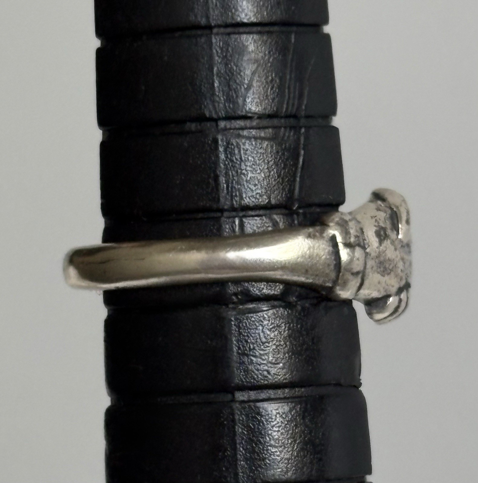 VINTAGE 925 STERLING SILVER FRIENDSHIP HANDSHAKE RING SIZE 4.25
