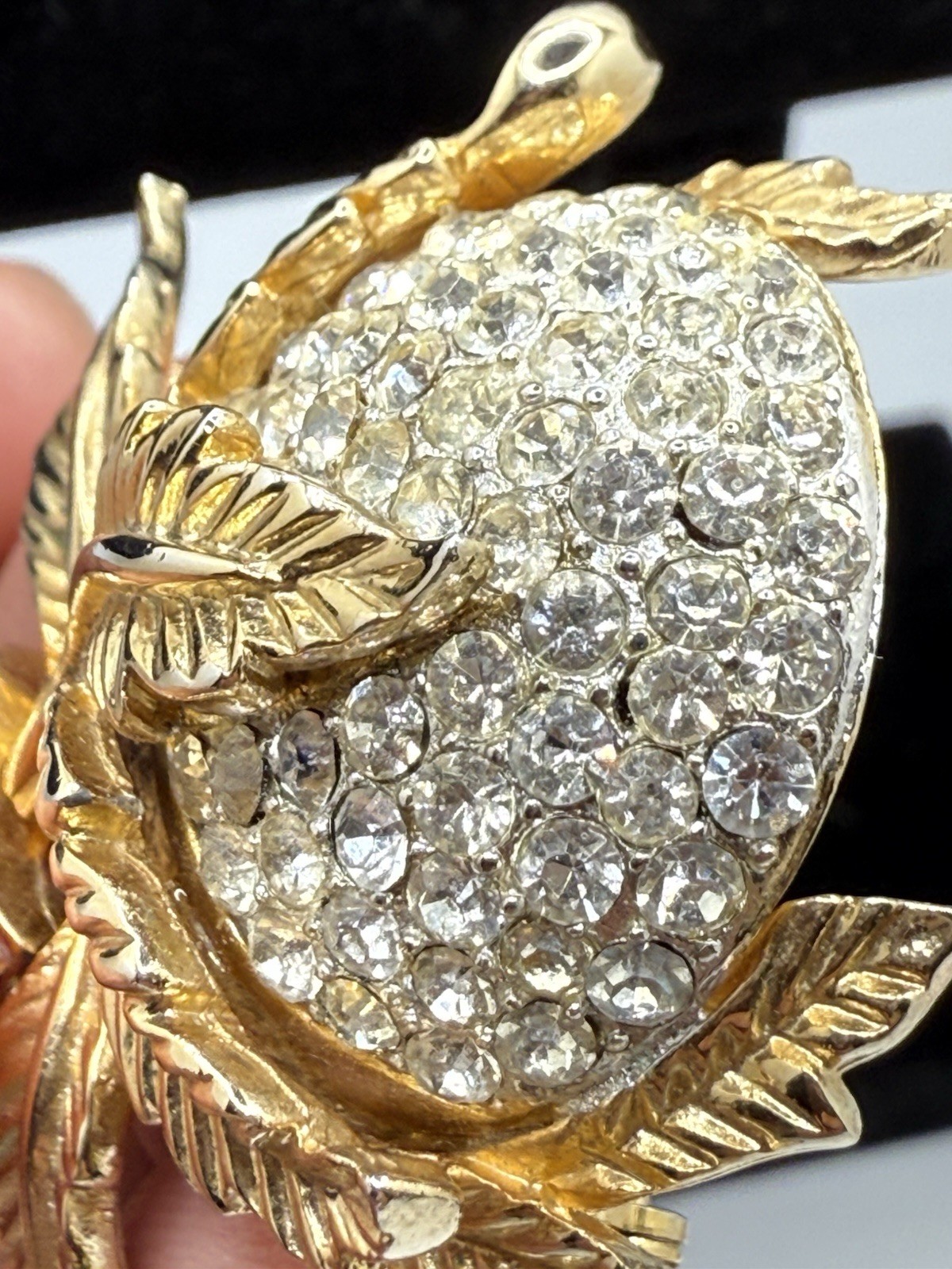 Vintage Coro Brooch Pin Bulbous Rhinestone Flower Bud Gold-tone Finish High End