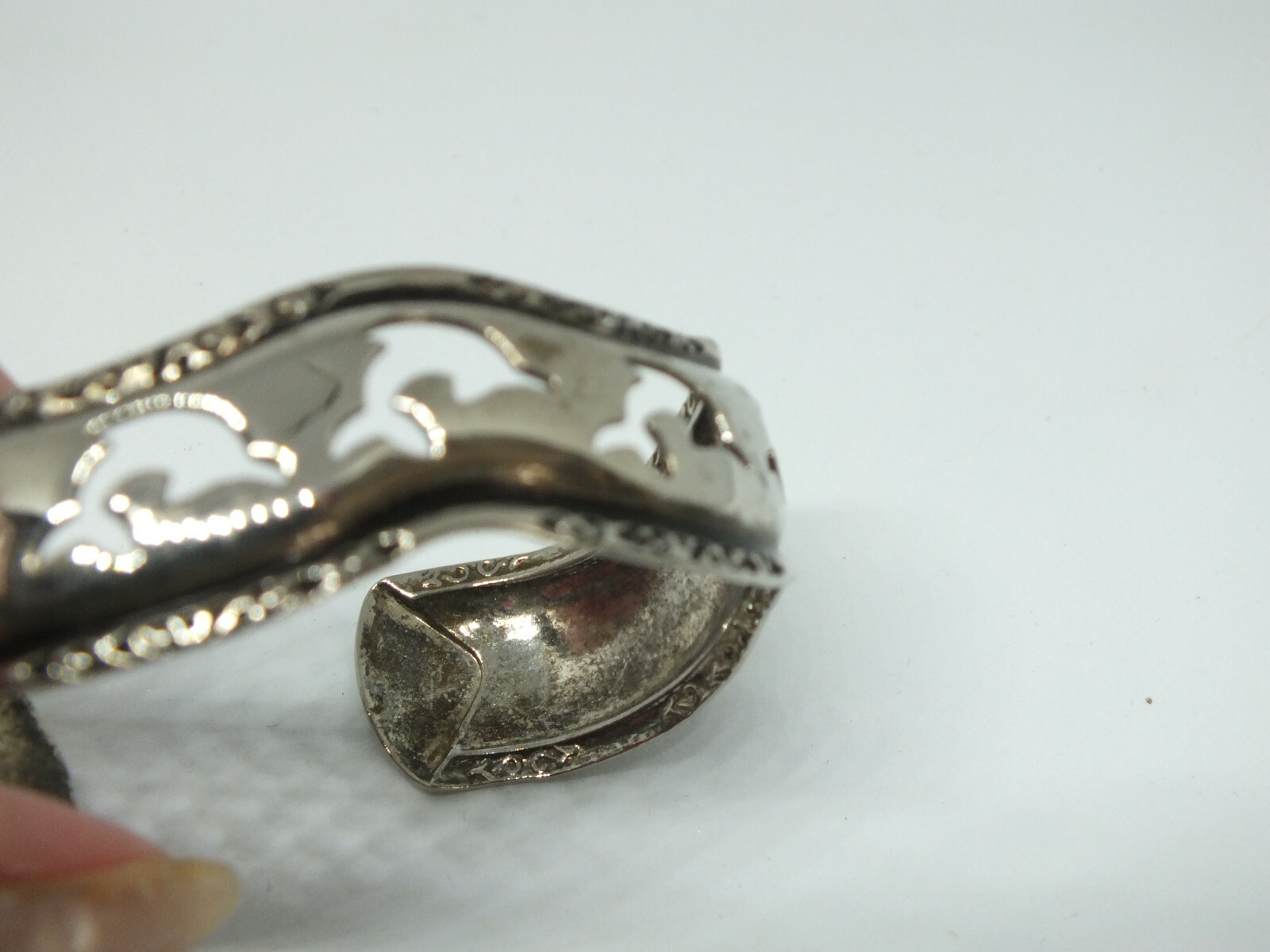 Beautiful Cuff Bracelet Silver Tone Openwork Dolphins 3/4″ Wide x 2 1/4″ Across