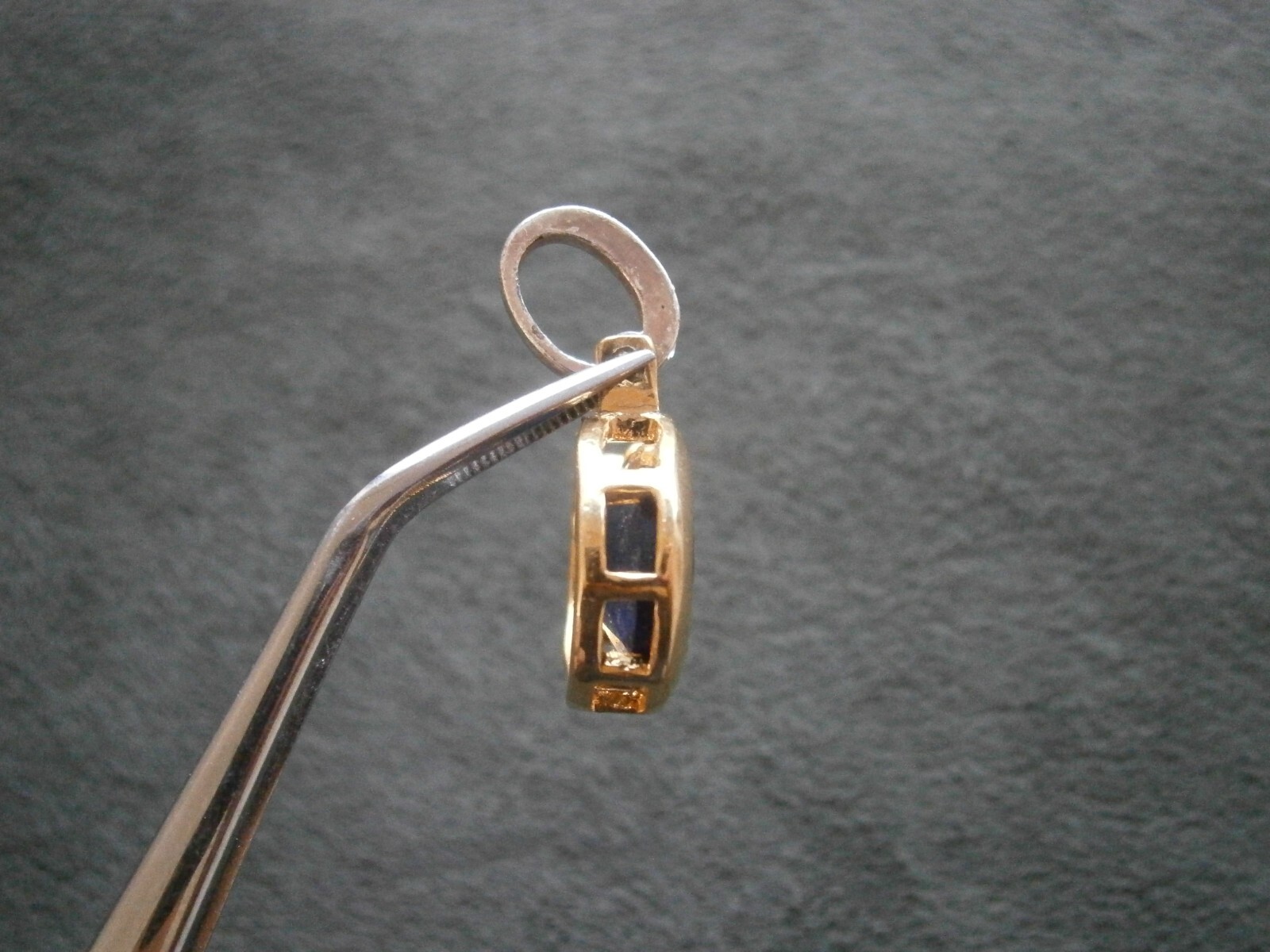 Purple Faceted Stone & Crystal Goldtone Silvertone Pendant 4.7g