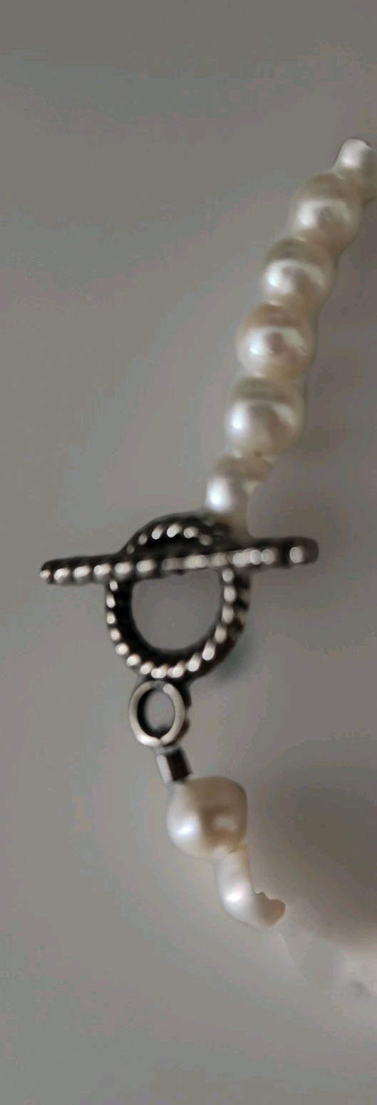 White Pearl Bracelet With Silver Toggle Closure