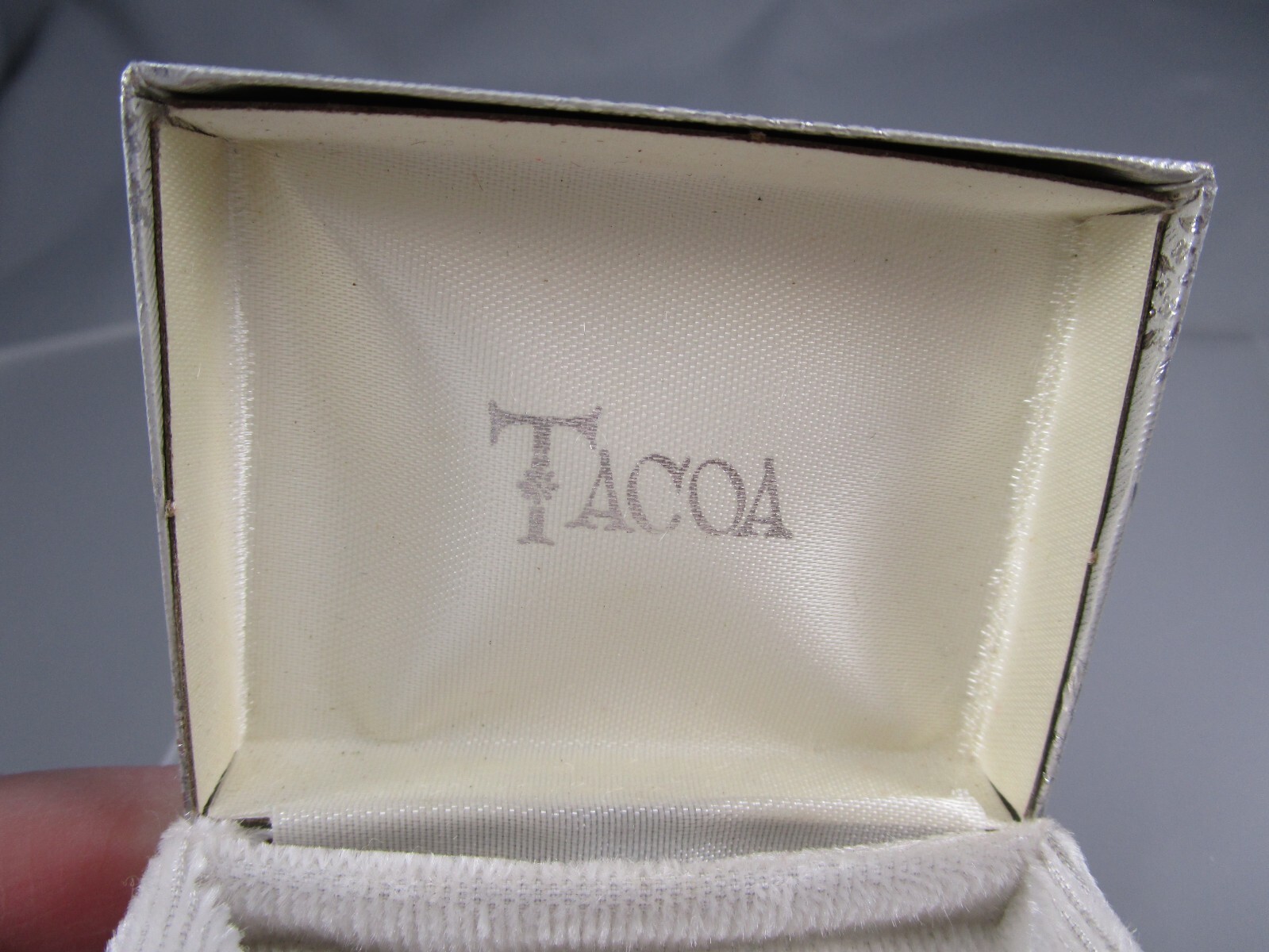 Vintage TACOA New in Box Silver Tone Clear Rhinestones Brooch Pin 6376