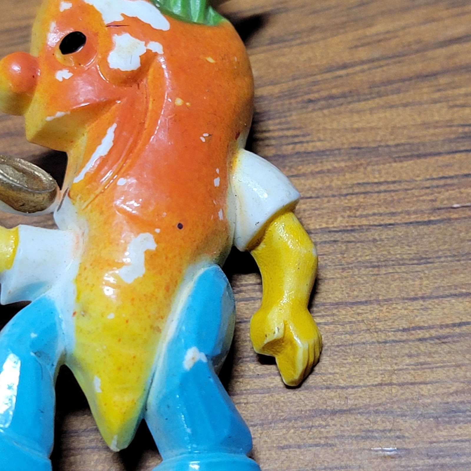 Vintage Anthropomorphic Carrot Celluloid Novelty Pin Plastic Funny Brooch 30’s