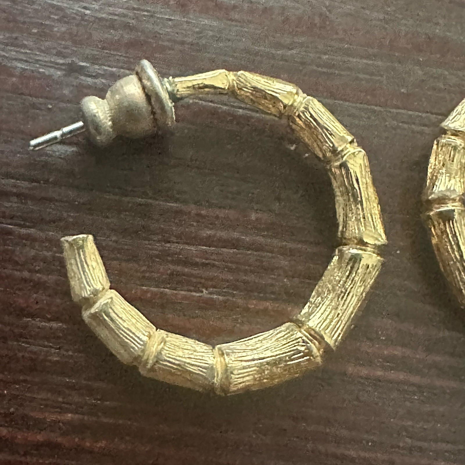 Graduated Bamboo Hoop Earrings Pierced Gold Tone Brass Post Backs