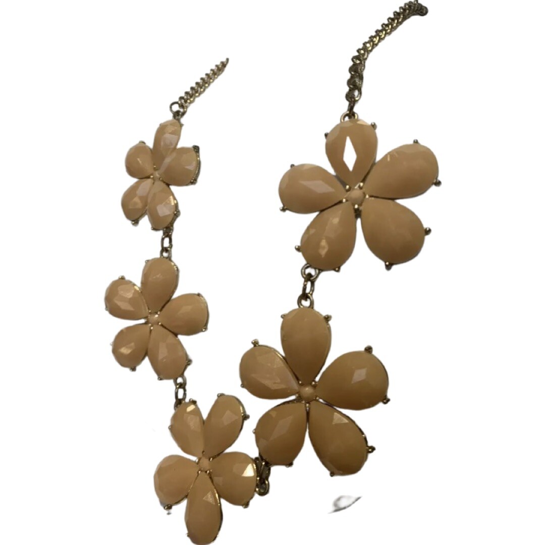 Bold Peach Flower Statement Necklace 21″ Faceted Gold Cottagecore Girlcore