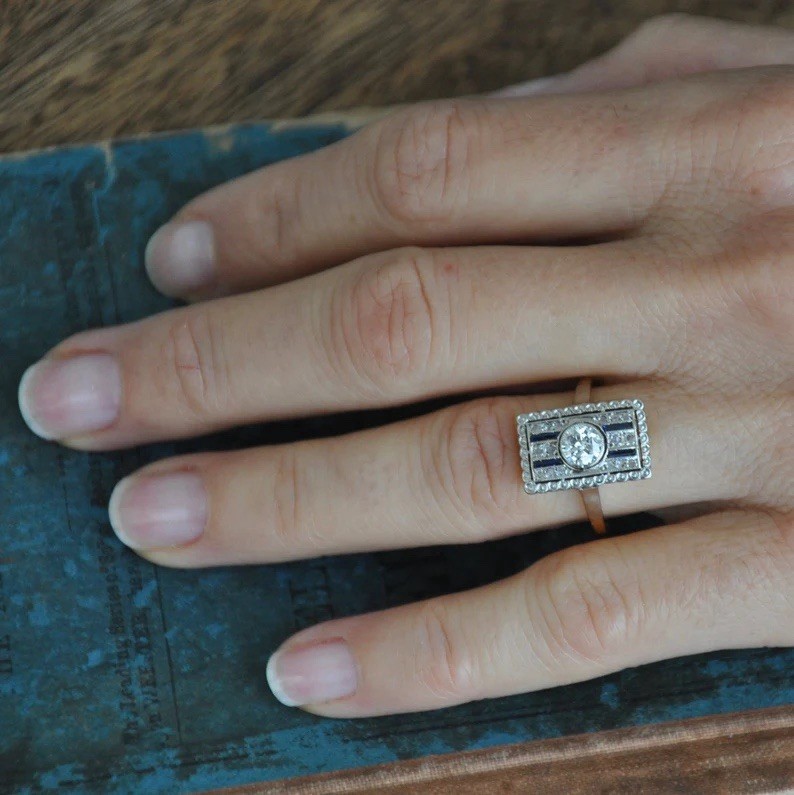 Art Deco 1.0 Ct Bezel Set Round Moissanite Glam Boho Right Hand Engagement Ring