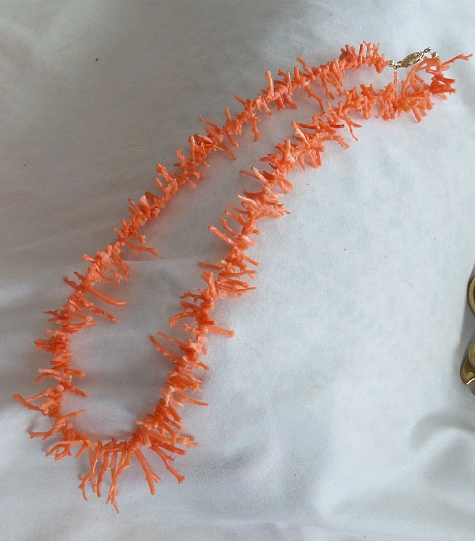 Vinage Salmon Color Branch Necklace with secure clasp 22″L
