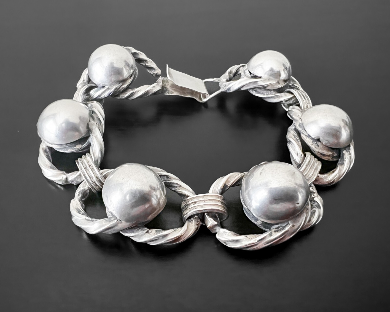 55g Sterling Vtg Modernist Bead Ball Wire Cable Dome Design Panel Link Bracelet