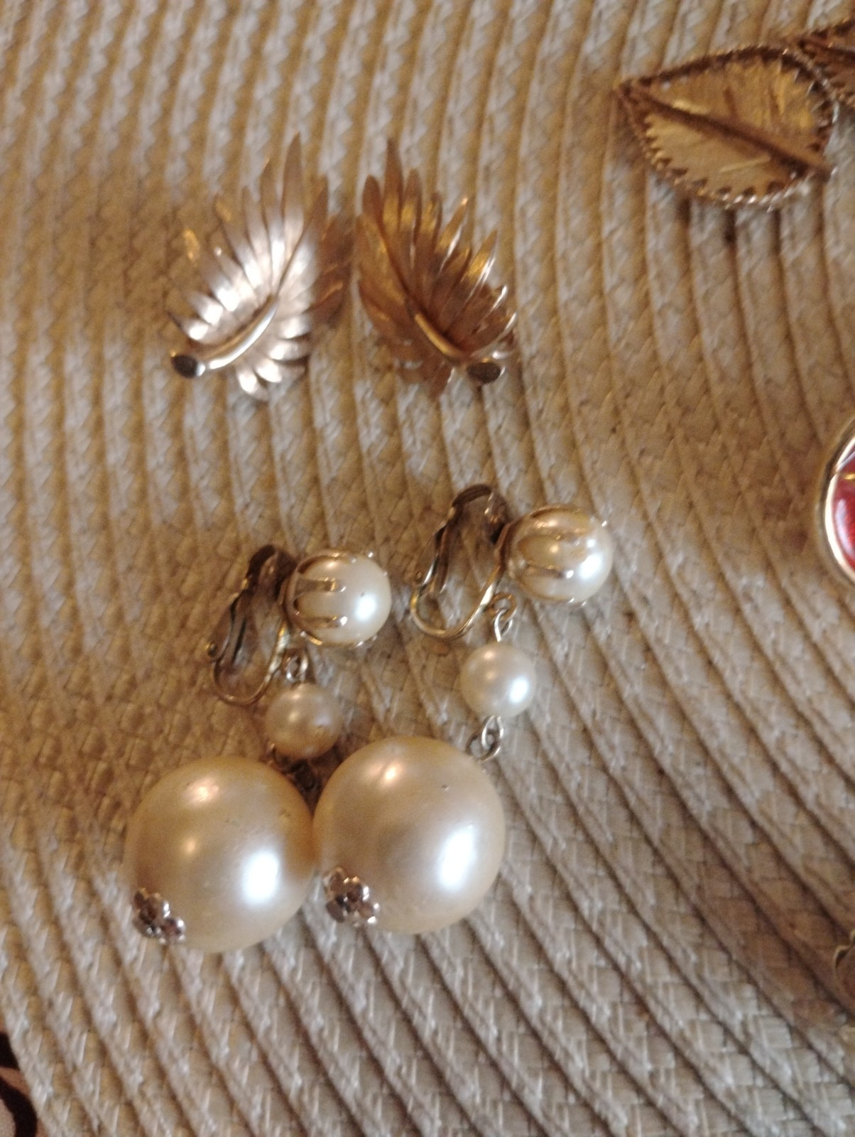 Vintage Lot Of 18 Vintage Pairs Of Clipon Earrings