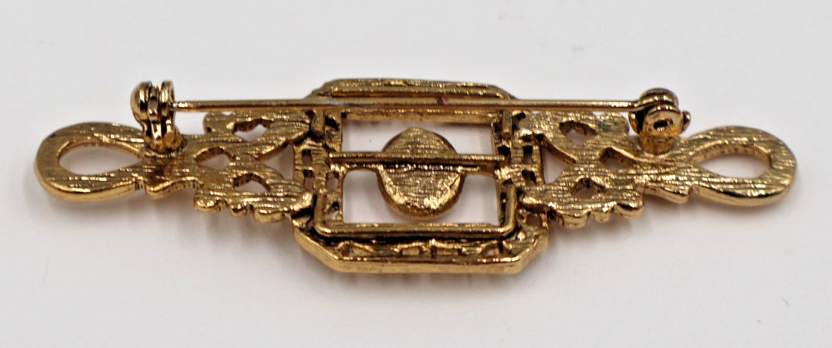 Vintage Tacoa Goldtone Brooch Featuring Fligree Bar with Center Pink Cameo