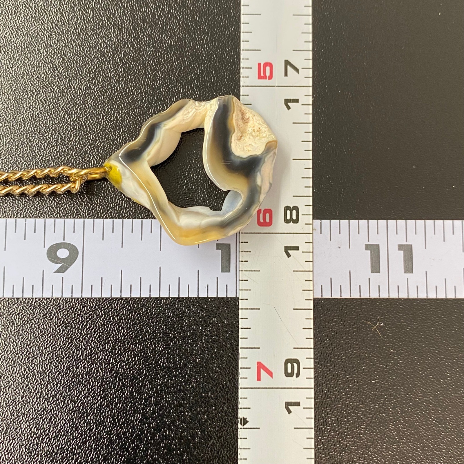 Vintage Women Necklace OS Gold Tone Agate Geode Slice Pendant Germany Organic