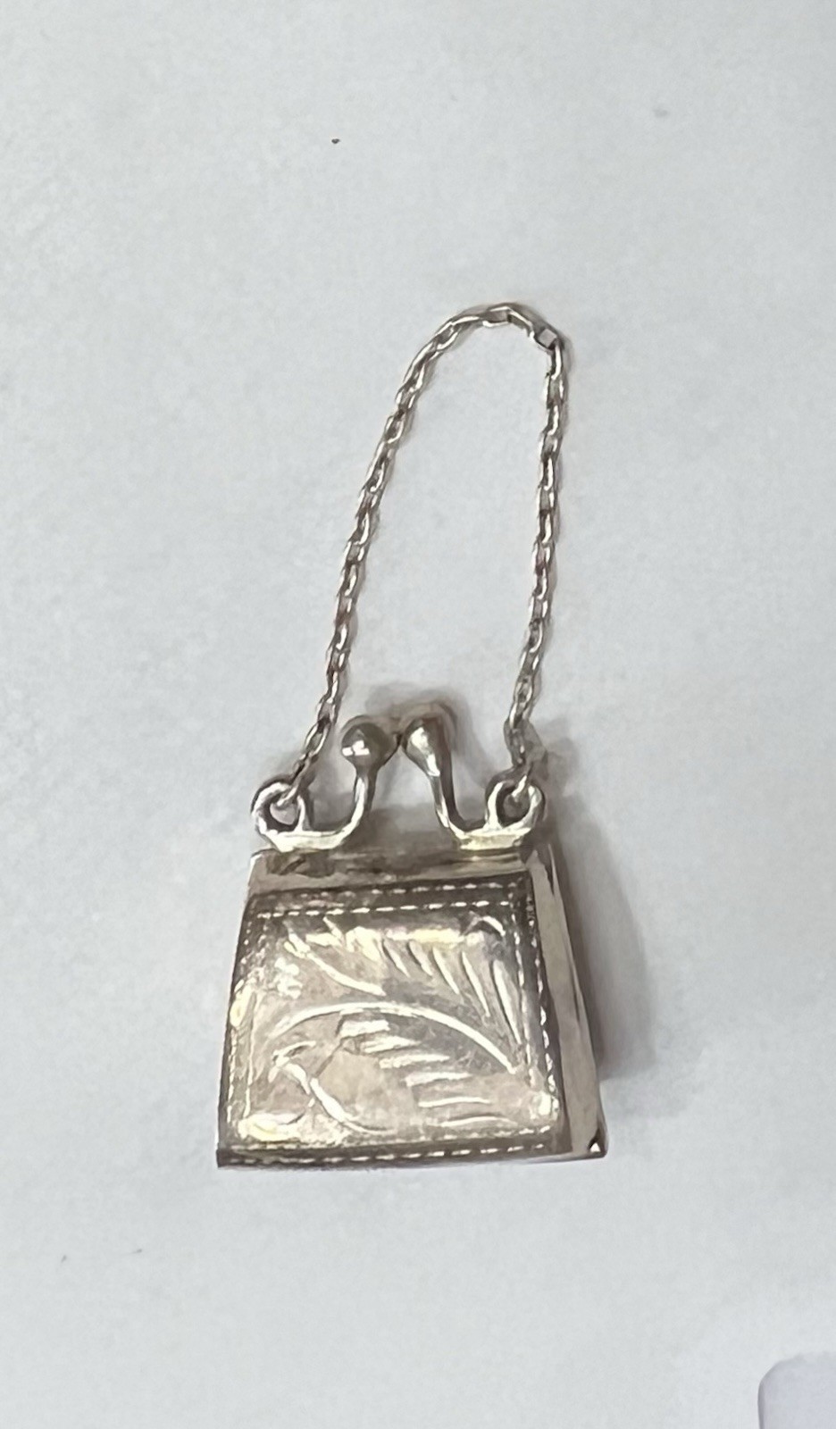 Vintage Art Nouveau Sterling Silver 925 Mini Purse Pendant Pillbox Locket