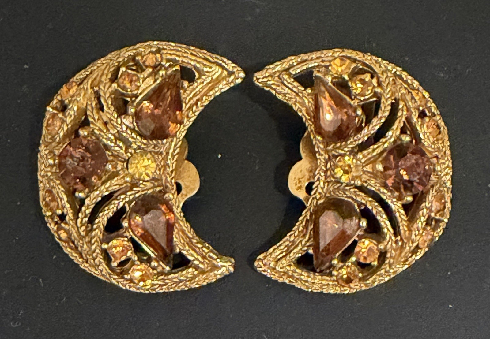 Vintage La Roco Paisley Crescent Half Moon Star Clip On Earrings Dark Amber