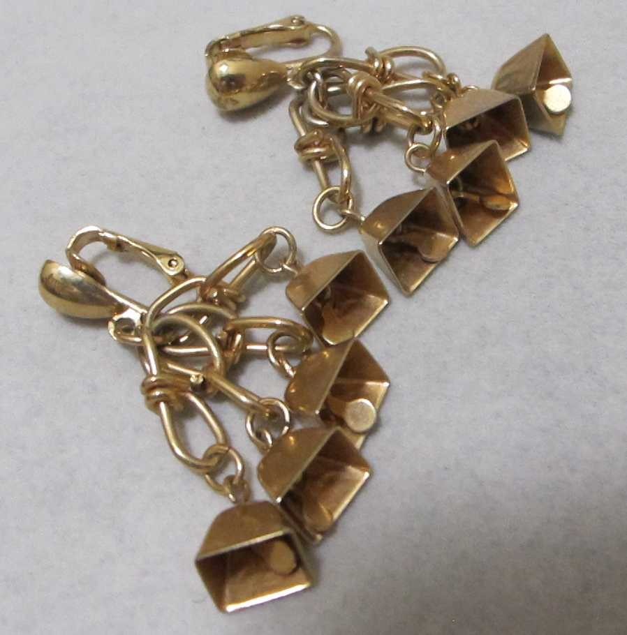 Fun! Four Articulated Dangling Cow Bells Vtg Gold Tone Clip Earrings 1-7/8”