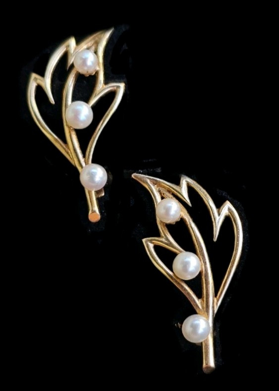 14K Yellow Gold Pearl Clip On Earrings Vintage Leaf Floral Designer 5.3 gm