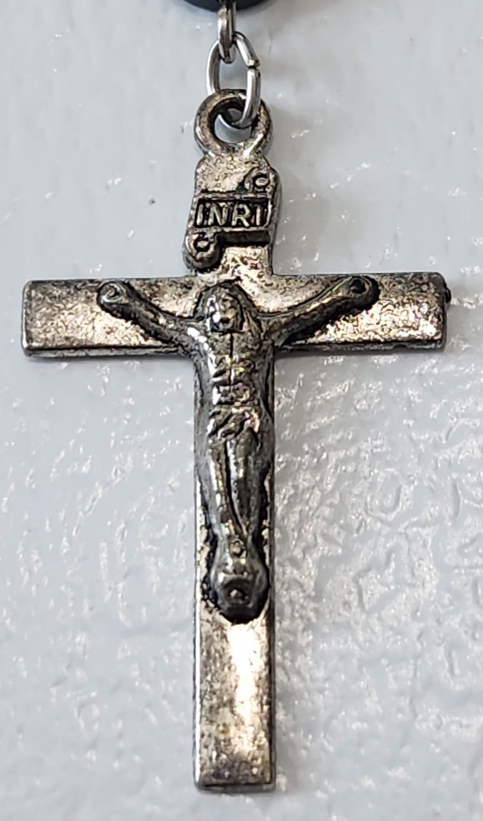 Vintage Italy Creed Sterling Silver Cross black white rosary pendant necklace
