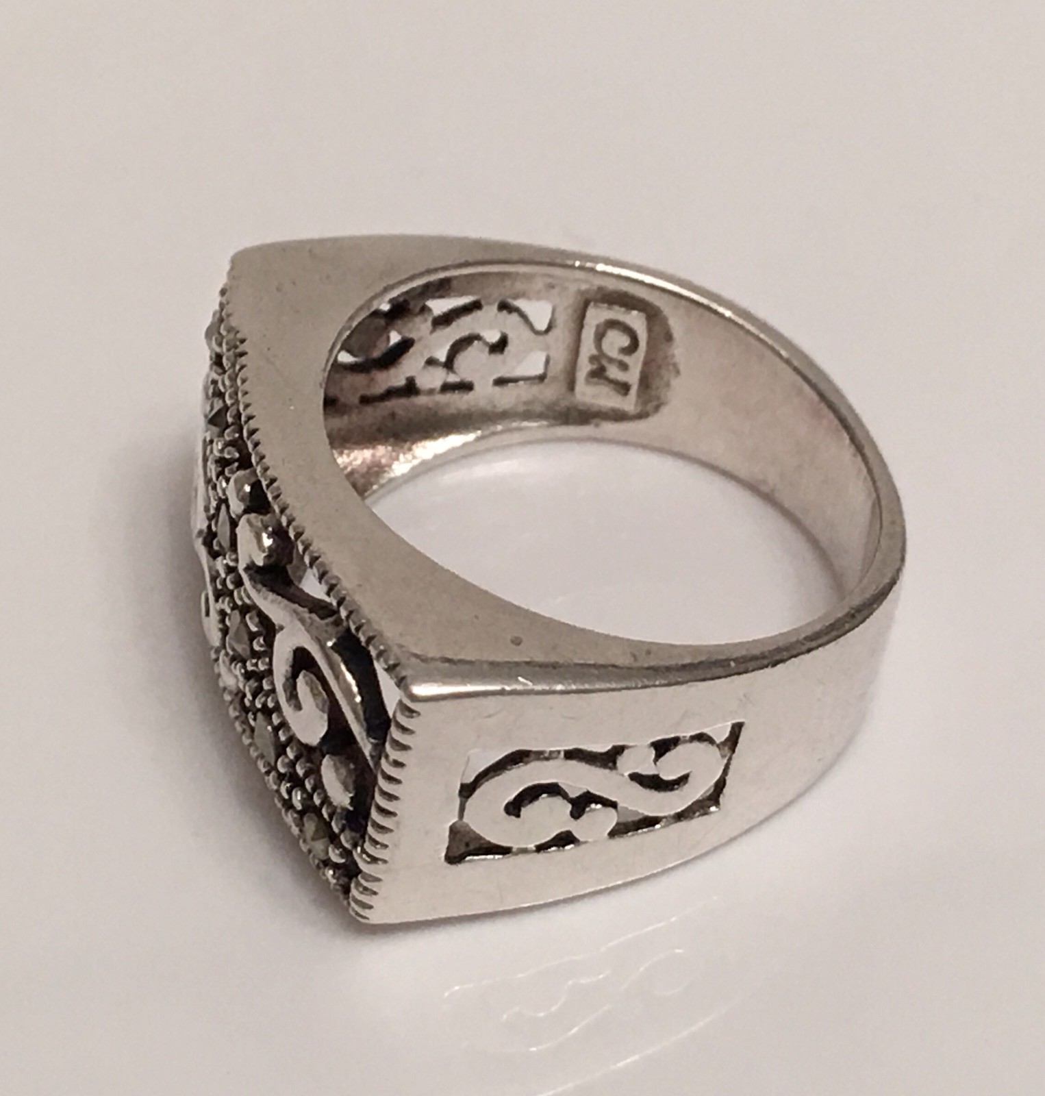 Vintage CW Sterling Silver Marcasite Wide Rectangle Swirl Scroll Size 6.25 Ring