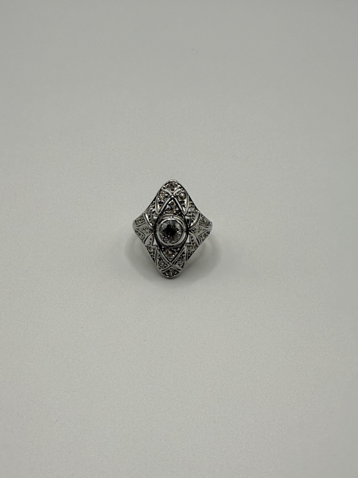 Antique Art Deco Edwardian Platinum & Diamond Ring – Filigree Old European Cut