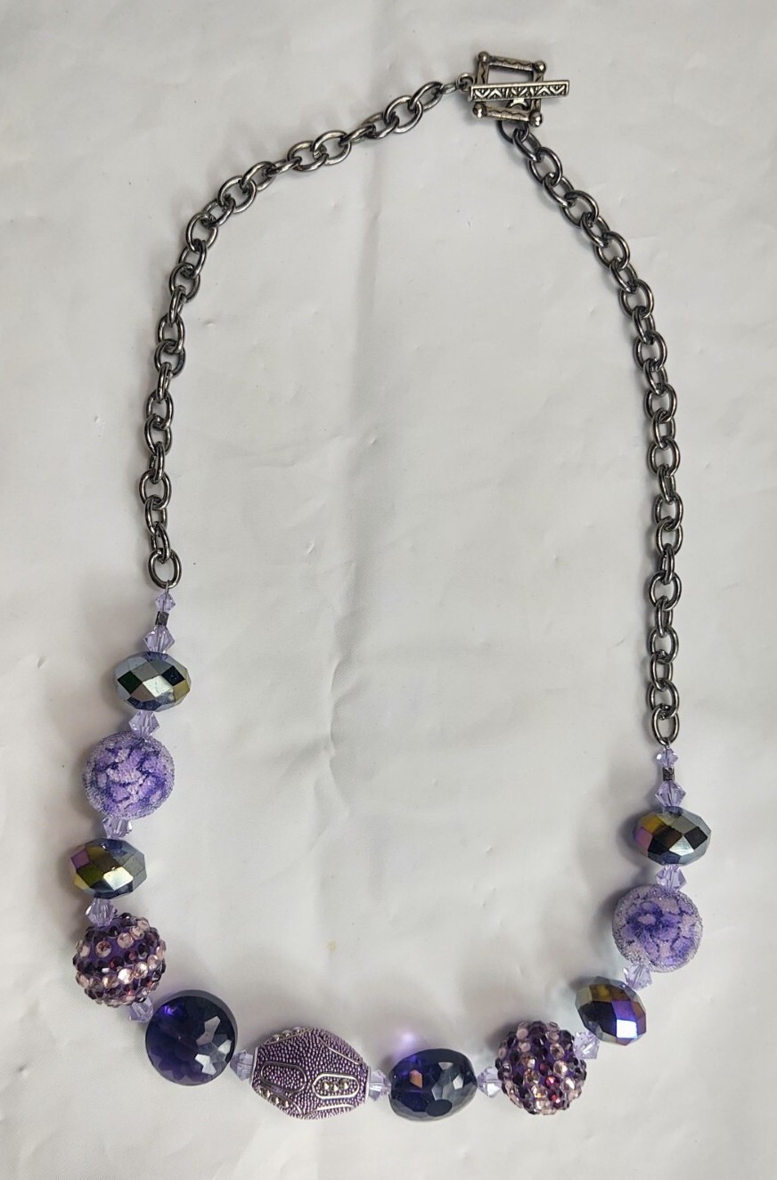 Vintage Beaded Necklace Silver Tone Purple Beads Crystals Toggle Closure Jewelry