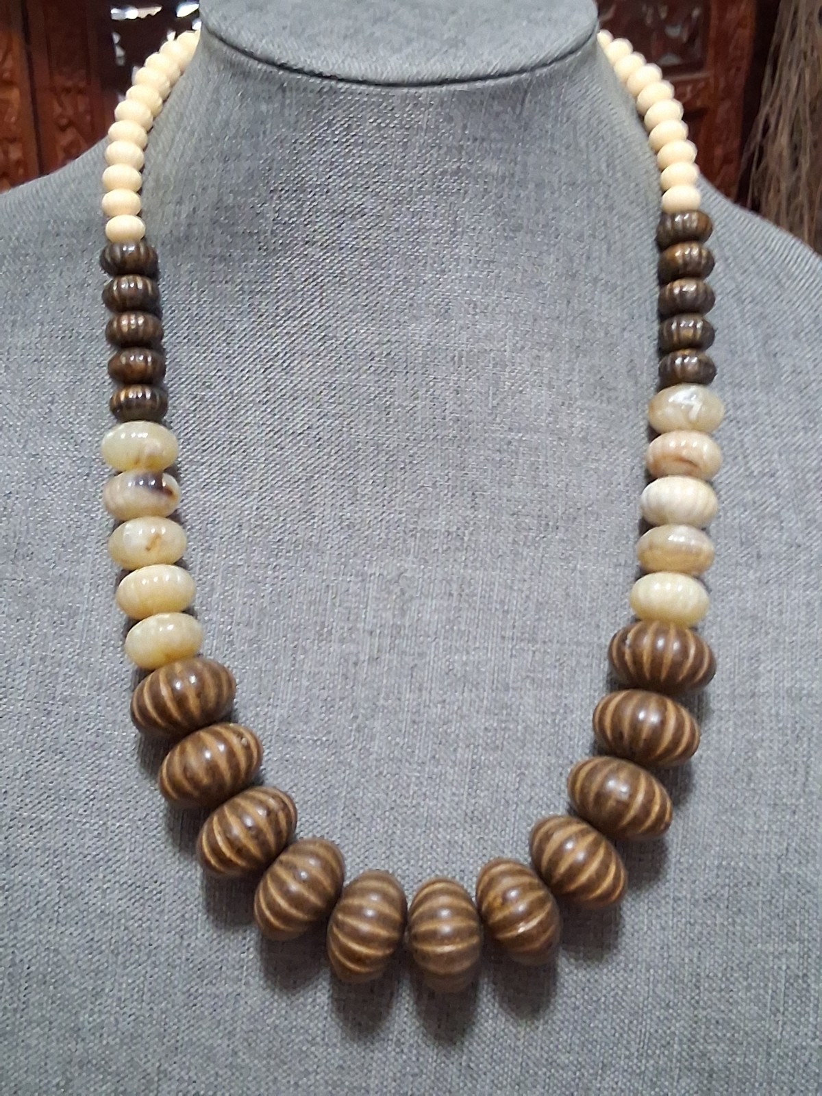 Multi media chunky bead necklace, ethnic style vintage 23″