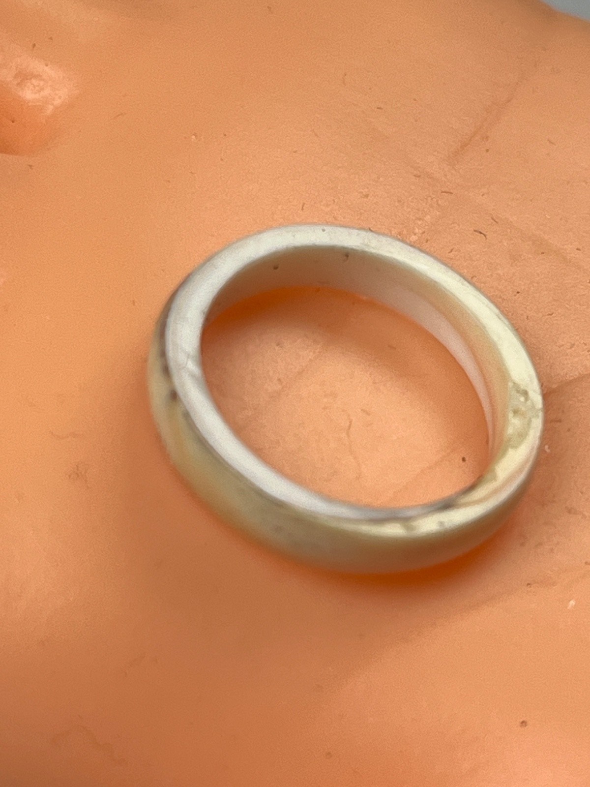 Simple Orange Cream & Flecks of Brown Seashell Stacking or Not Band Ring Size 5