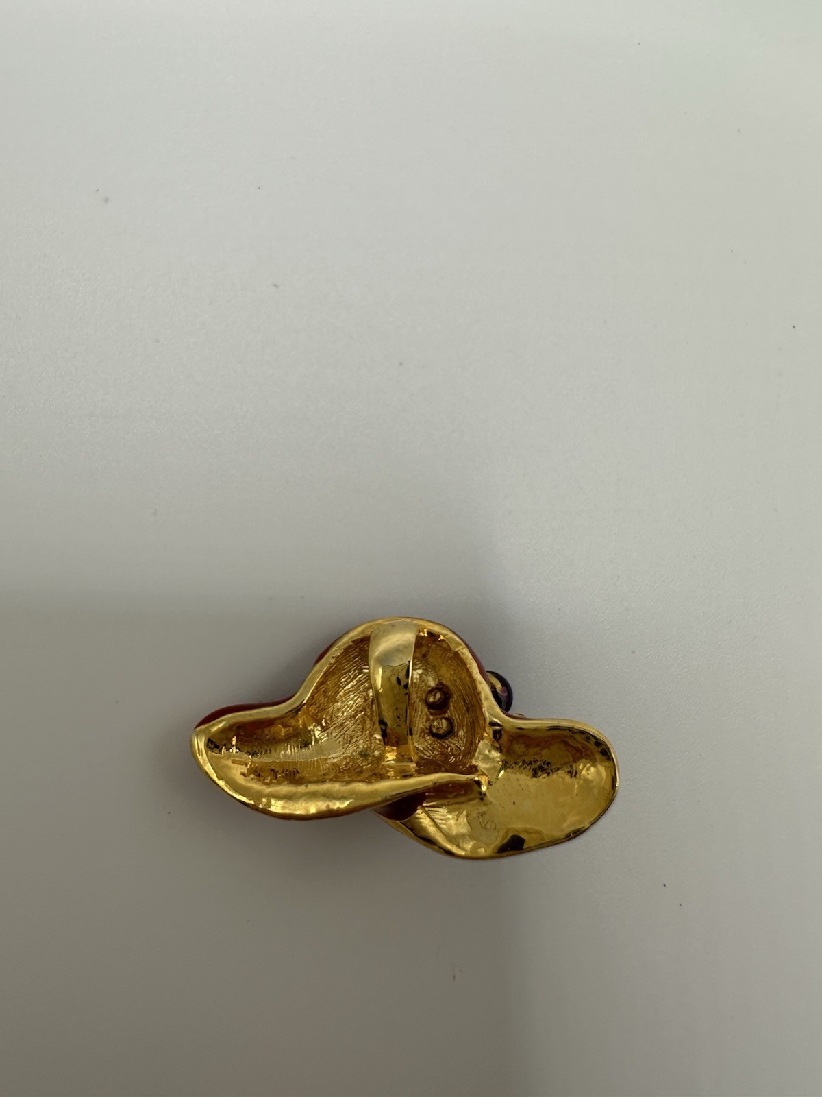 Red Enamel Purple Rhinestone Gold Tone Metal Hat Pendant 1”L
