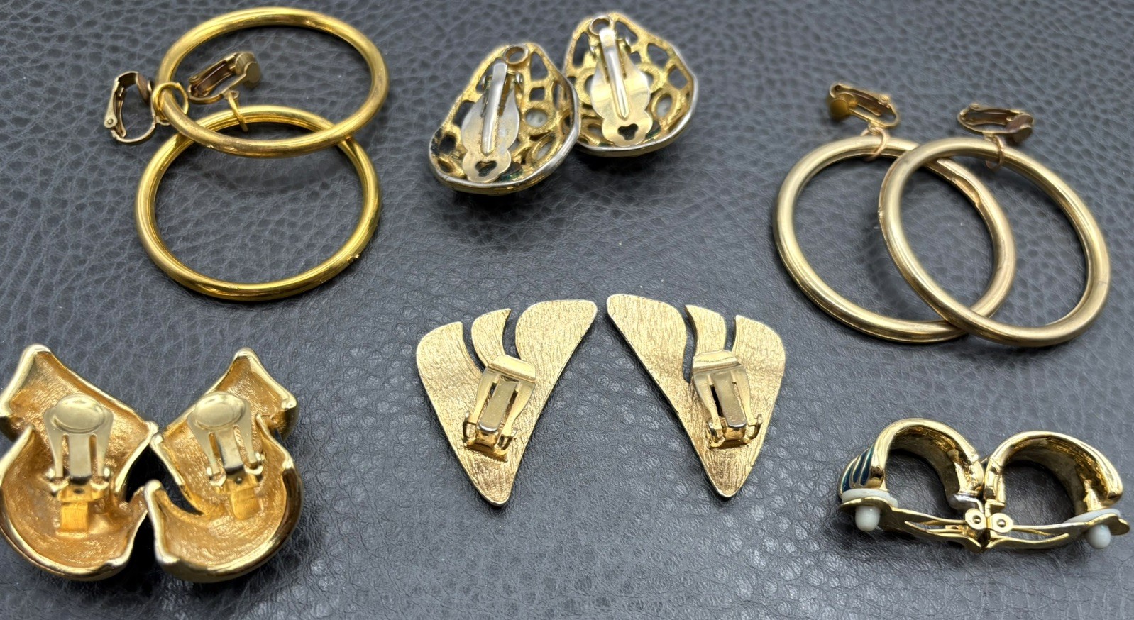 VINTAGE 60’s – 80’s Gold Tone EARRINGS Hoops 1 Monet Enamel CLIP LOT READ