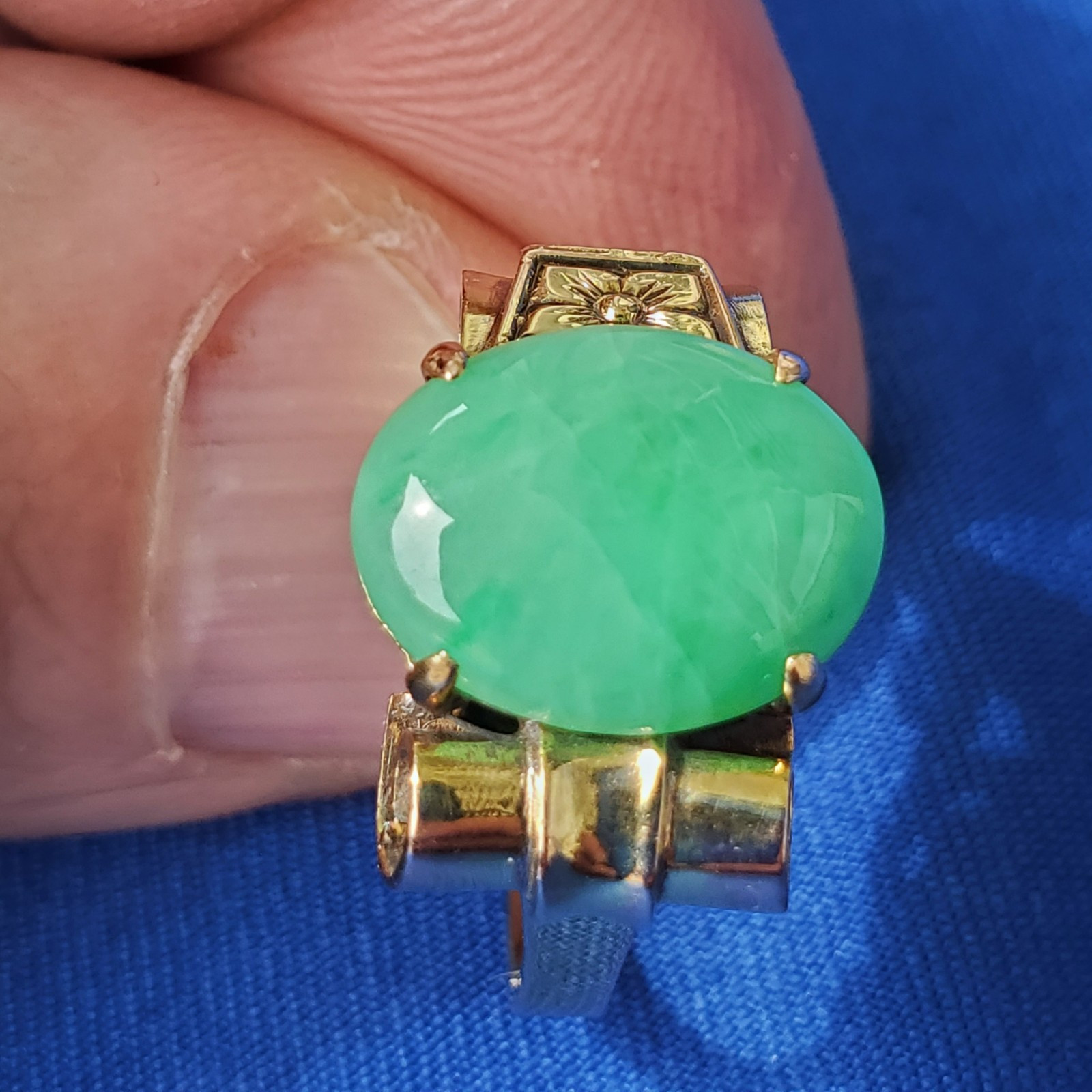 Original EARTH MINED Green Jadeite Jade Antique Engagement Ring SOLID 14K GOLD 8