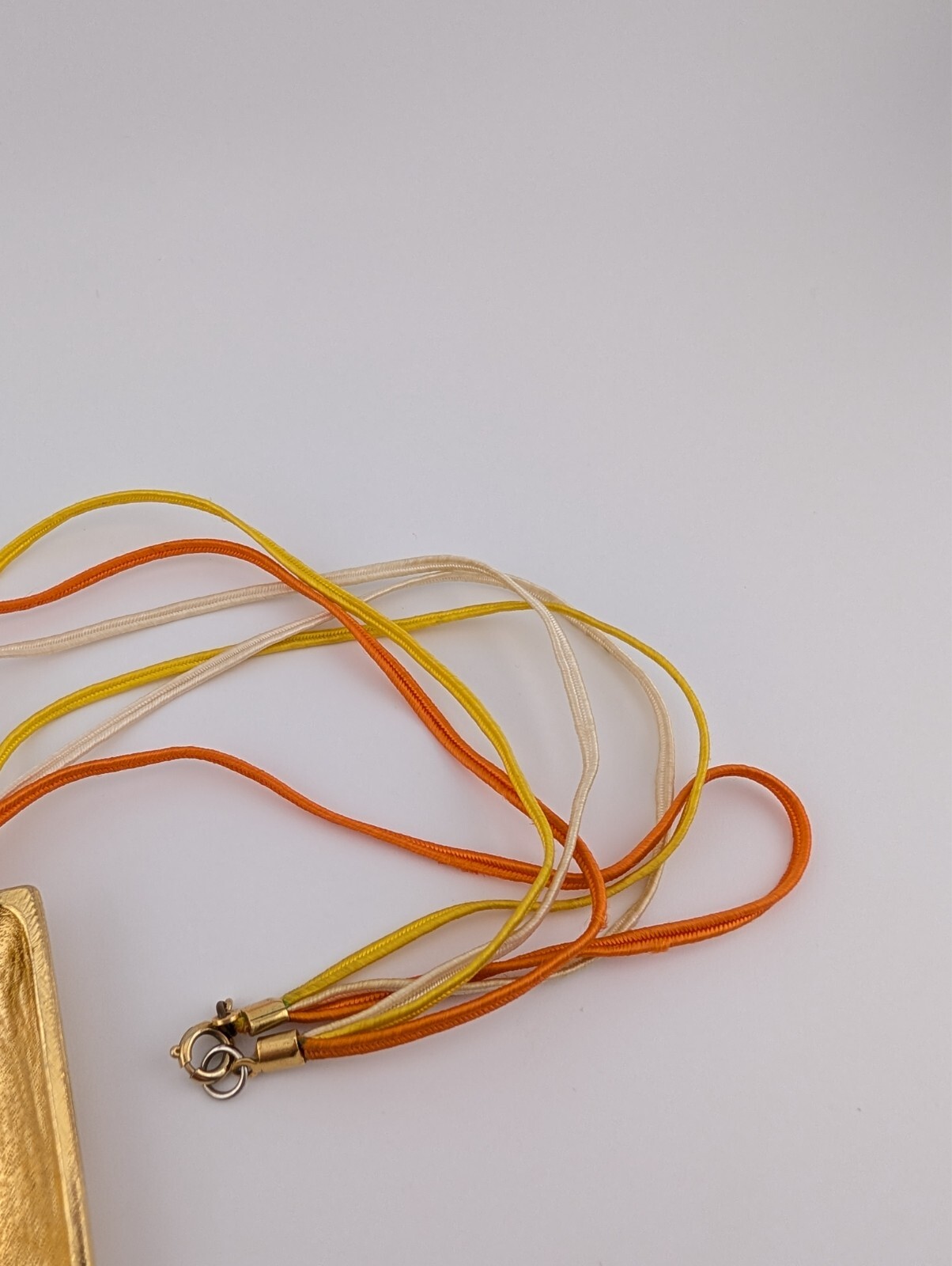 Vintage Gold Tone Fabric String Rectangle Cream Orange Enamel Pendant Necklace