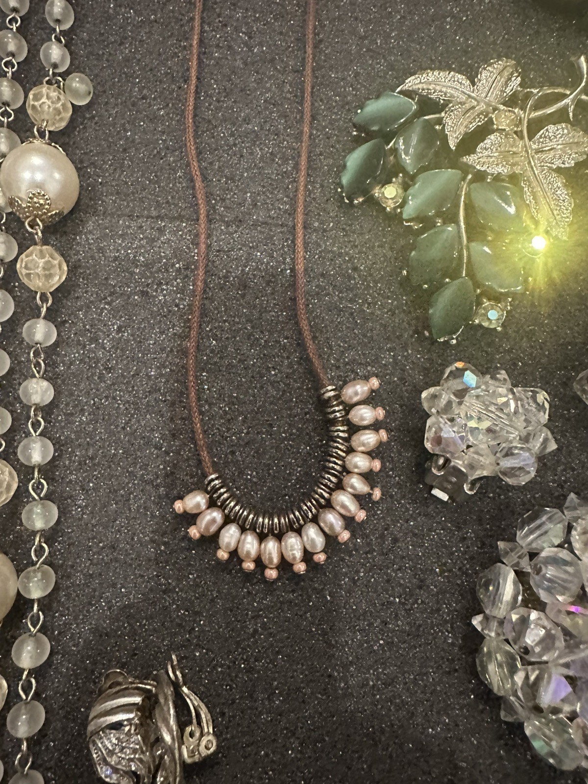 Vintage Estate Costume Jewelry Lot! Brooches and more!