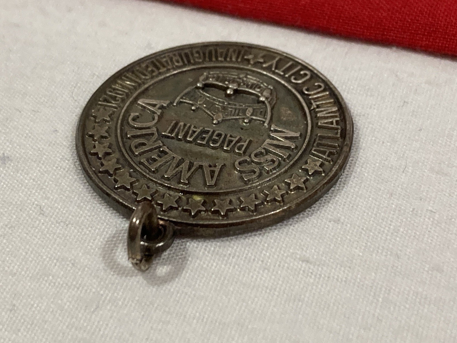 Vintage 1971 MISS AMERICA FABULOUS VALLEY PAGEANT Sterling Silver Charm Pendant