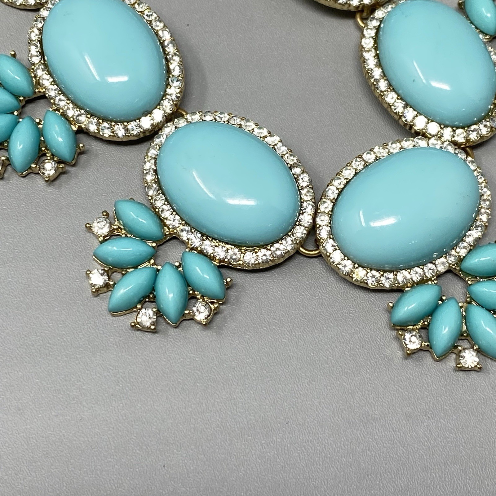 Chunky Statement Necklace Turquoise Cabochons Gold Tone Double Chain Collar 21″